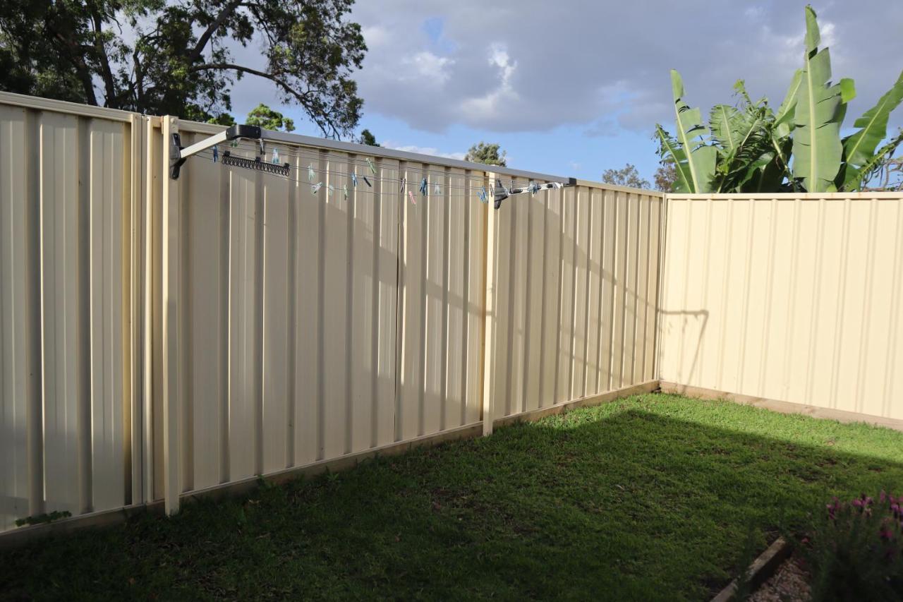Lakeside Residence Raymond Terrace Esterno foto