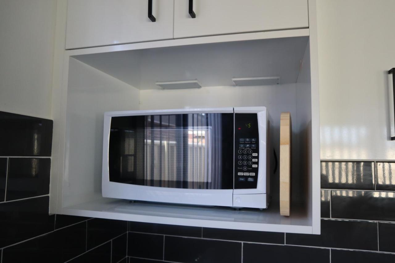 Lakeside Residence Raymond Terrace Esterno foto